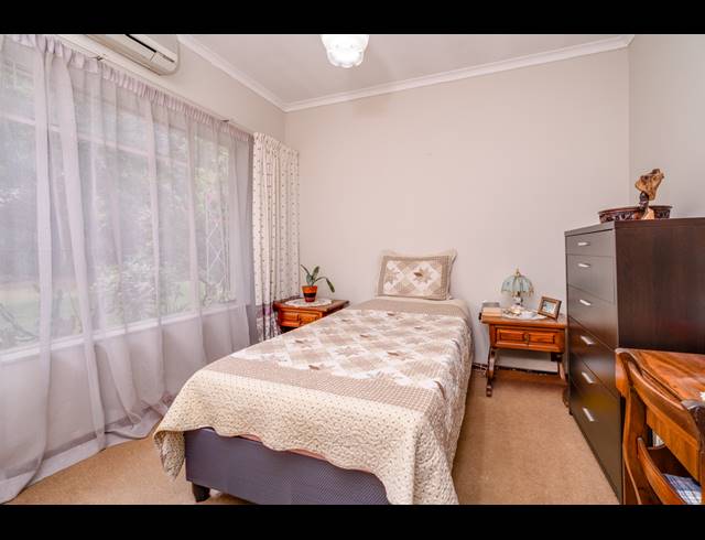 4 BEDROOM HOUSE FOR SALE IN RANDPARK EXT 3